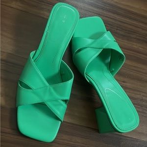 zara green block kitten heel